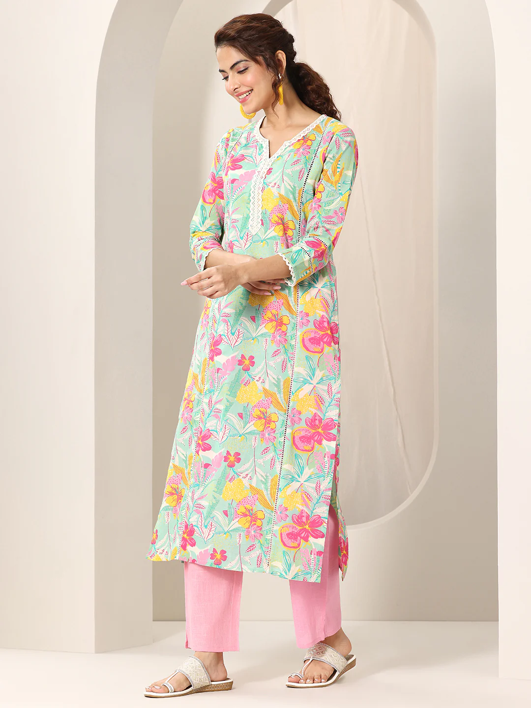 99381_2_c36248d3-7d90-4cc7-8e1d-dc9ce3b7b478 Turquoise Blue Printed Cotton Straight Suit Set With Dupatta - Image 3