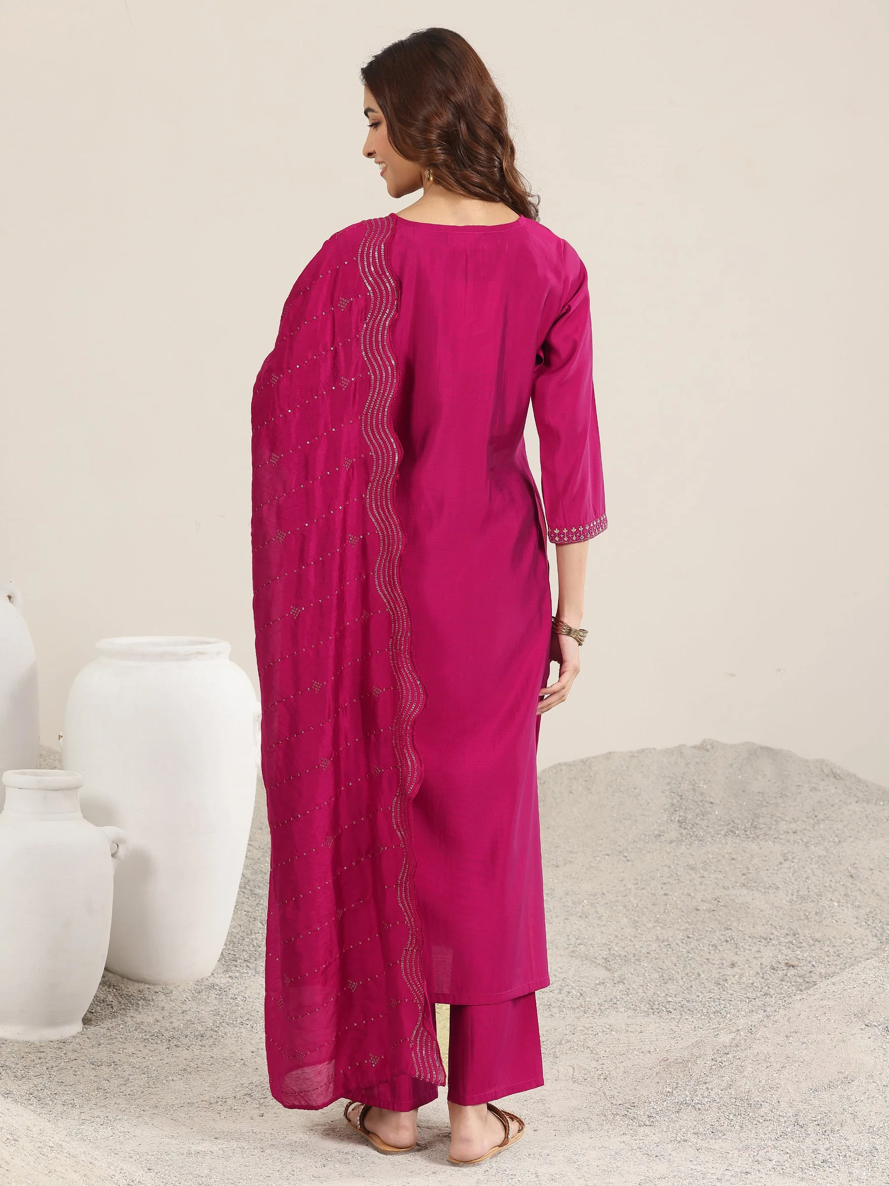 GS1052_3_dbb446fa-212a-4c62-8cdd-c1b4a518c349 Burgundy Yoke Design Silk Blend Straight Suit With Dupatta - Image 4