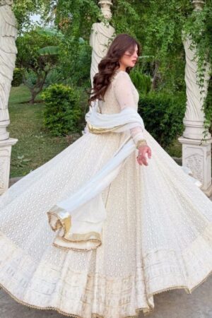 pink embroidered anarkali gown set with dupatta for women | jiostyles