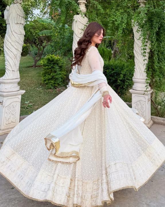 pink embroidered anarkali gown set with dupatta for women | jiostyles pink embroidered anarkali gown set with dupatta for women | jiostyles